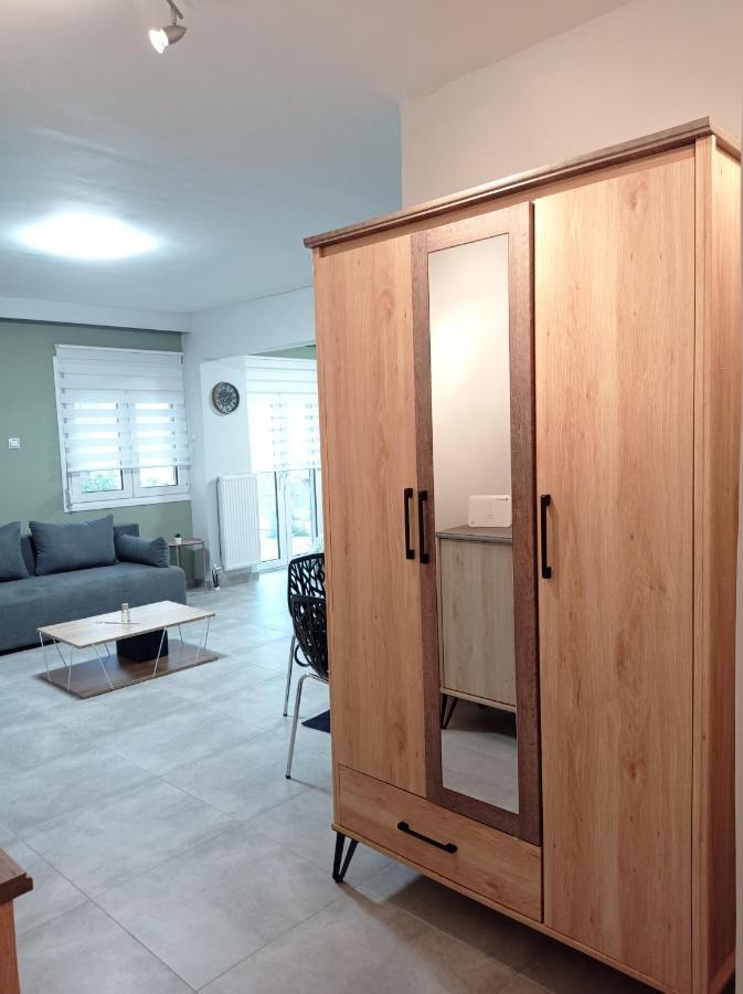 Central Home Tríkala Dış mekan fotoğraf